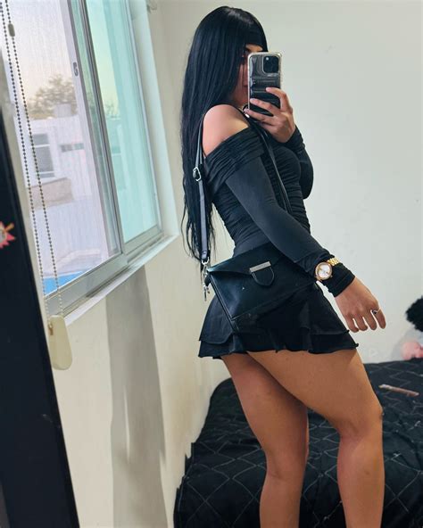 Yesenia Hernandez (@lady_yess_ka) • Instagram photos and videos