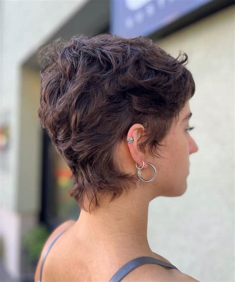 50 Ultra-Cool Pixie Cuts for Thick Hair to Try in 2025