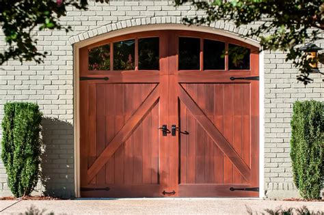 Carriage Style Insulated Garage Doors - Clopay Reserve Wood
