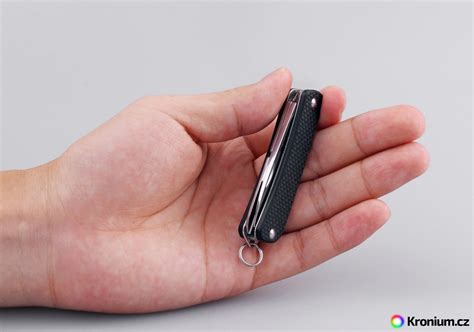 Nůž Ruike S22 - LED svítilny a čelovky Kronium.cz