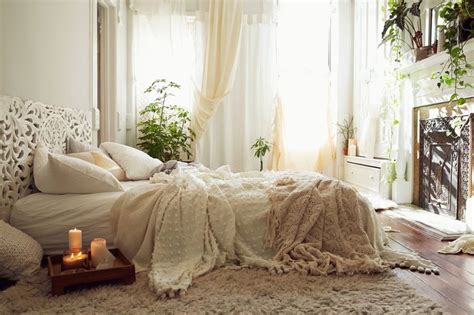 Картинки по запросу уютная спальня | Minimalist bedroom, Home, Cozy house