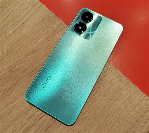 vivo Y02s Full Review - MegaBites