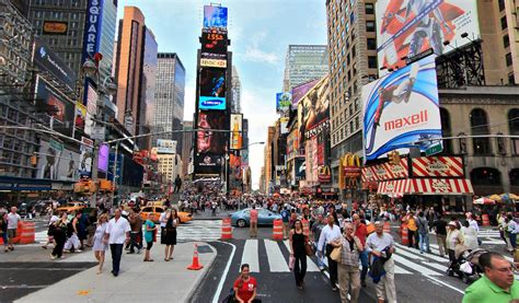 Conquer The Big Apple: Time Square