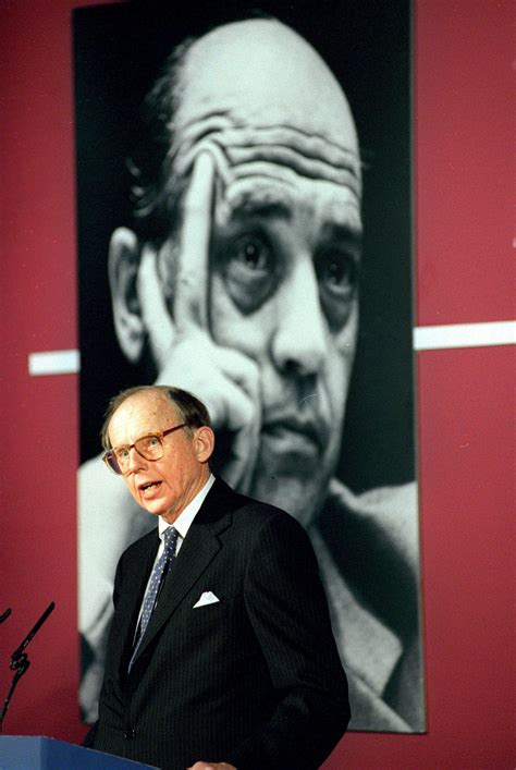 Chi era Samuel Huntington, la mente che immaginò la teoria dello