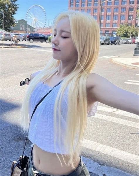 17 Kpop, G-idle Yuqi, Musical Group, Girl Bands, G I Dle, Female ...