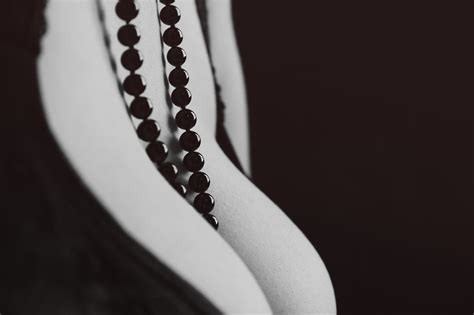 BODY CURVES on Behance