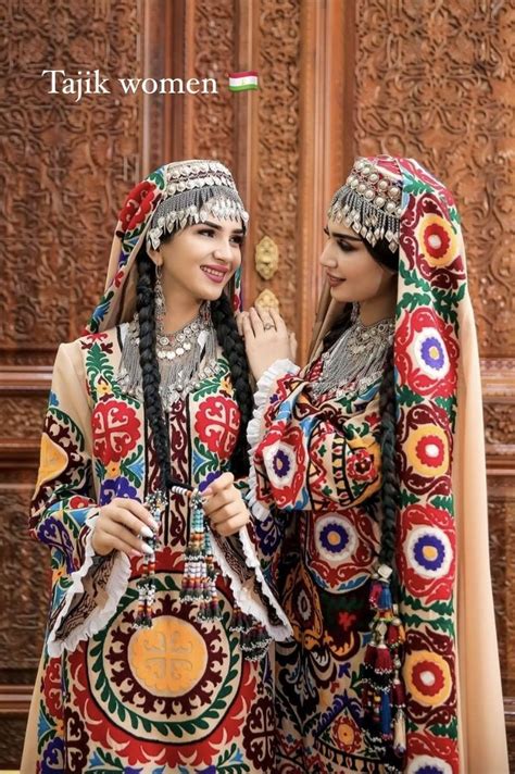 Traditional Tajik clothing by Tajik fashion designer Khurshed Sattorov ...