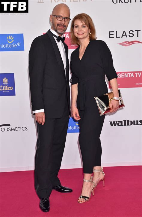 Annette Frier Sexy (5 Photos) - OnlyFans Leaked Nudes