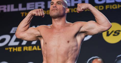 Famous MMA Fighters: Profiles of Legends and Rising Stars - Boxing News