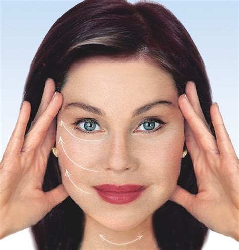Secret Lift – CosmeSearch
