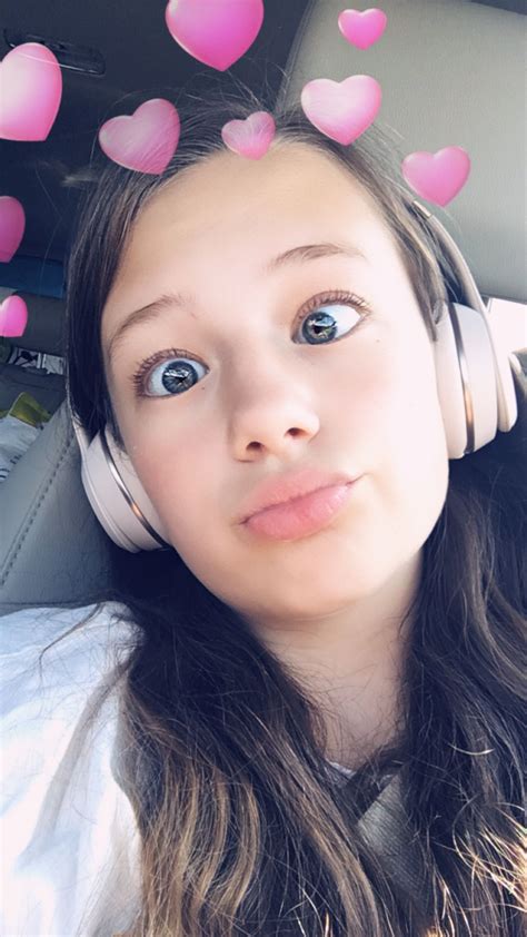 Pin by Mallorie Lane on Snapchat pics | Cute selfie ideas, Snapchat, Selfie