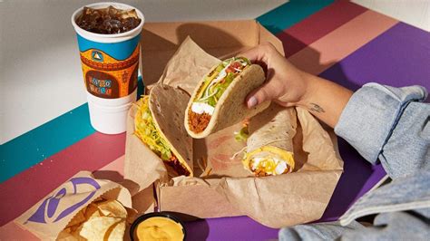 Taco Bell is bringing back classic 1960s-2000s hits - Dexerto