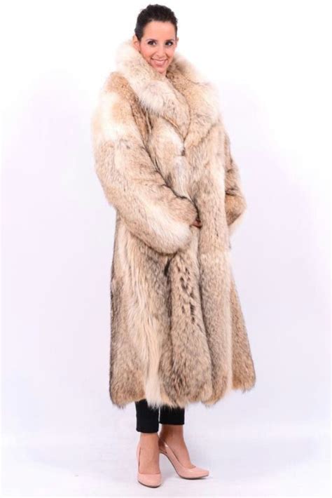 Coyote fur coat | Fur coat, Fox fur coat, Coat