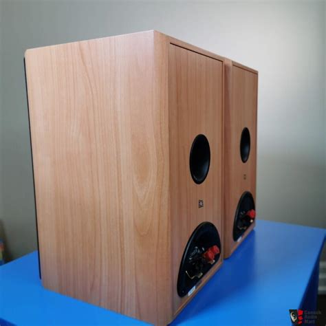 KEF CRESTA 2 speakers made in GB Photo #3039984 - Canuck Audio Mart
