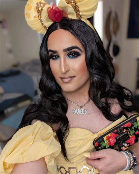 Alexx Azure (@alexxazure) • Instagram photos and videos