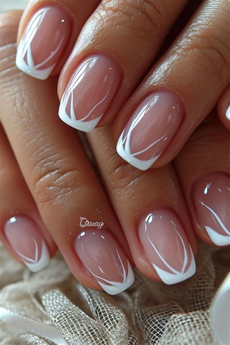 French Nails 2024: Refined Refinement 💅, 2024 | Oje