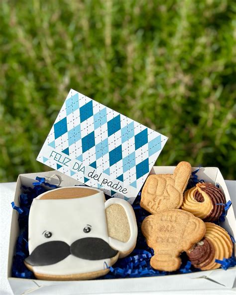 Berry Galaxy / Saturday Kitchen (@berrygalaxytj) • Instagram photos and