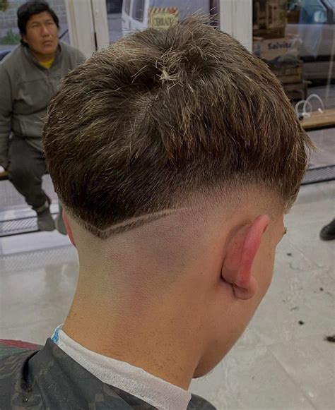 Corte Low Fade Em V - Corte Low Fade Em V