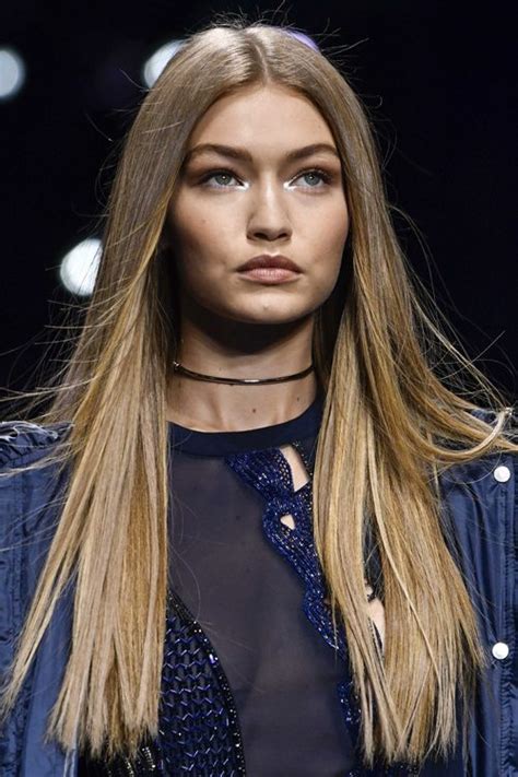 Gigi Hadid's Hairstyles & Hair Colors | Steal Her Style | Page 4