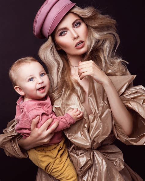 Fashion mama - touch-magazine.eu