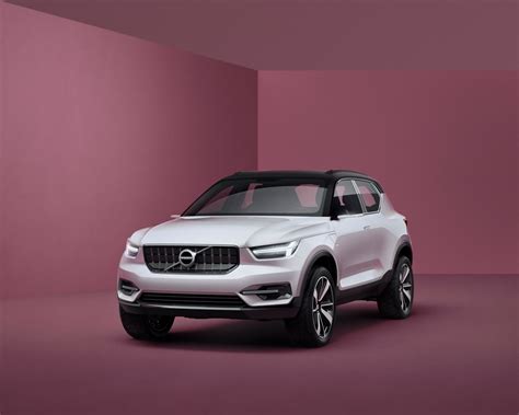 VOLVO LEVE ENFIN LE VOILE SUR SA NOUVELLE GAMME DE VOITURES COMPACTES ...