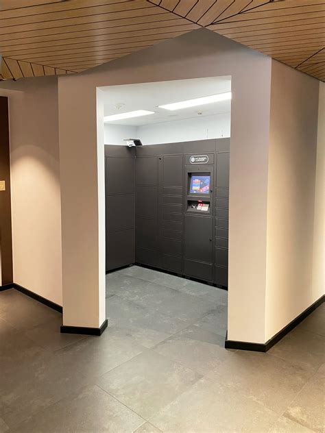 How to use your local digital parcel locker for secure pickups 5