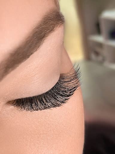 Школа-Студия наращивания ресниц Lucky Lashes - Школа-студия наращивания ...