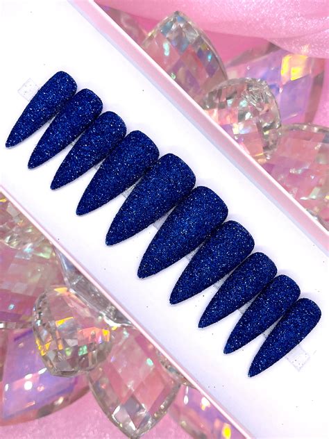 Top 25+ Royal Blue Short Nail Designs for 2024 that Cannot Be Missed
