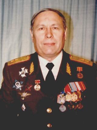 Журавлев Юрий Михайлович