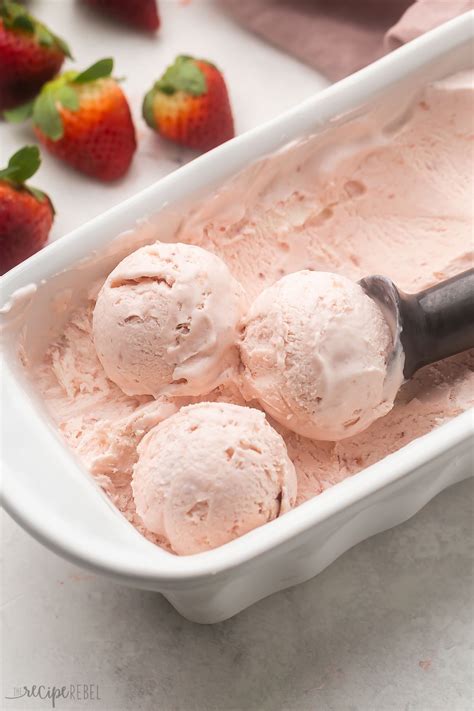 churn strawberry ice cream
