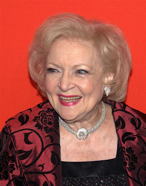 Betty White - Wikipedia