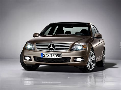 samochod mercedes