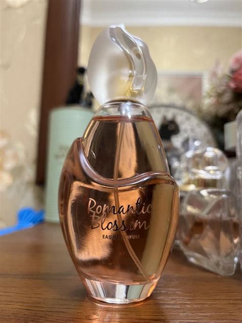 Romantic blossom — цена 465 грн в каталоге Духи Купить товары для ...