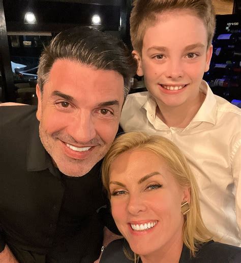 Ana Hickmann comemora formatura de seu filho: "Muito orgulho e ...