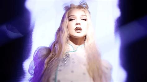 Poppy unleashes crushingly heavy cover of Spit by Kittie | Kerrang!