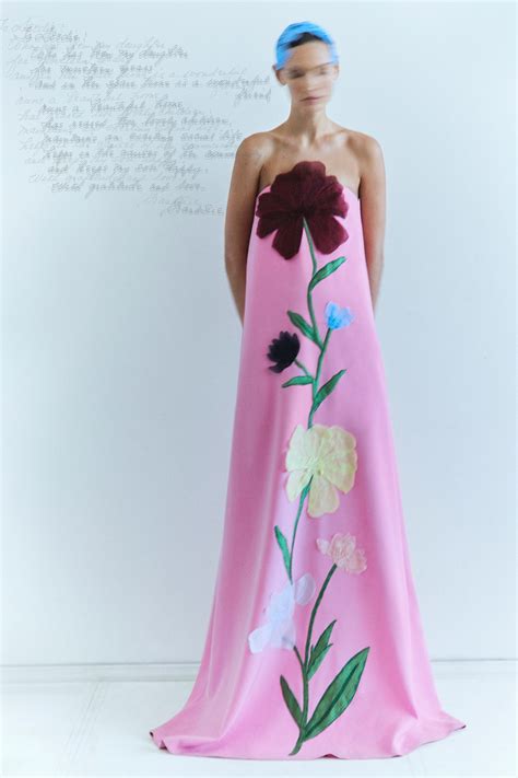 Lela Rose Pre-Fall 2024 Fashion Show | Vogue