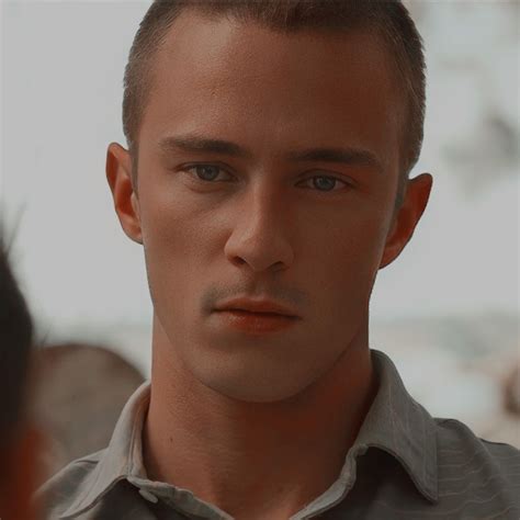 drew starkey movies and tv shows 9