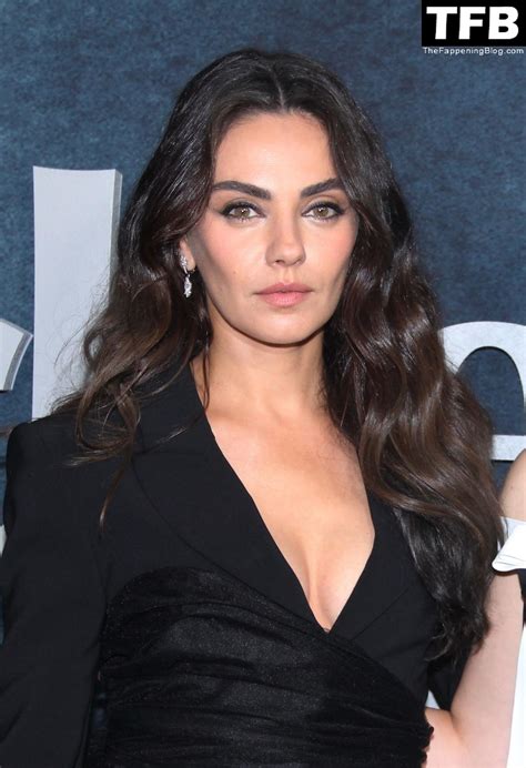 Mila Kunis Sexy (94 Photos) - Sexy e-Girls🔞