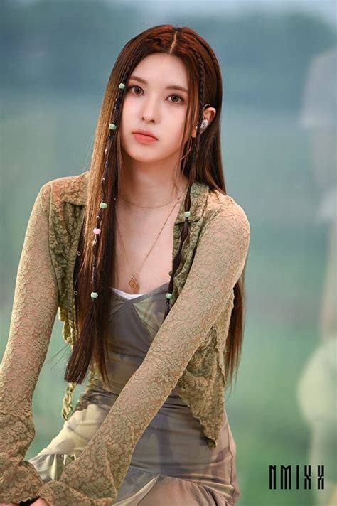 Pin by Manato on NMIXX Bae | Bae, Kpop girls, Long to short hair