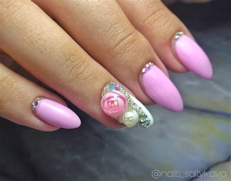 Candy ball это гелевый шарик с прорисованным цветком внутри. # ...