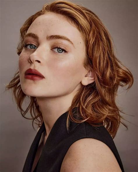 16 Sadie Sink Hairstyles That Define Effortless Elegance - Her Style Code