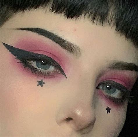 Simple Cute Goth Makeup | Legacy.teapigs.co.uk