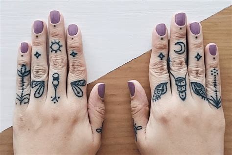 34 tatuajes en los dedos con significado para hombres y mujeres
