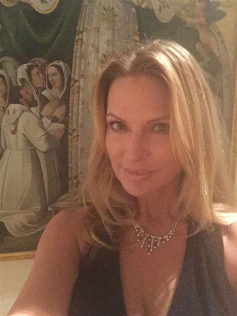 Savanna Samson on Twitter: "I'll be pouring #LaFiorita #wine tonite 5-8 ...