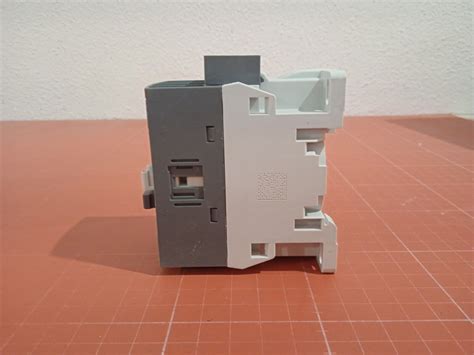 ABB AF09ZB-30-01-22 SCHÜTZ 48-130V 50/60HZ / DC 1SBL136061R2201_0.3_5 ...