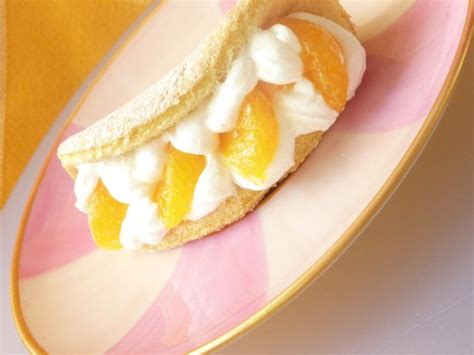 Бисквитные пирожные «Нежный омлет» : Торты, пирожные | Food, Food and ...