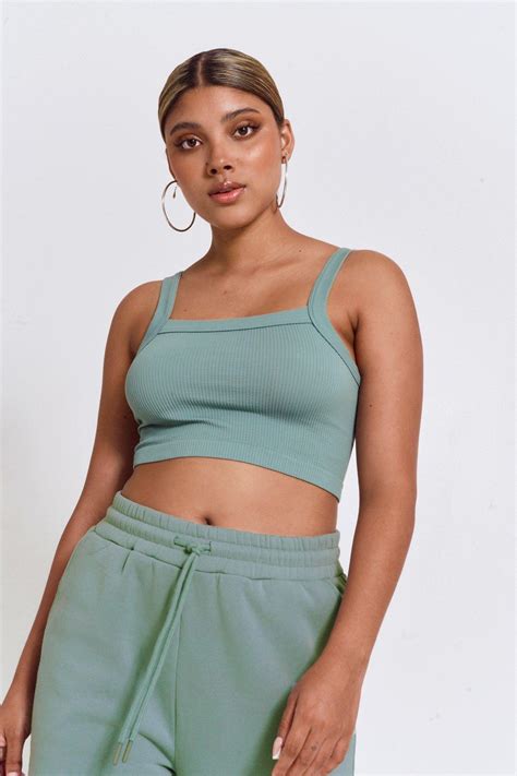 What to Expect from Camila Araujo's Leaked OnlyFans Content for Free 1