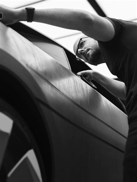 Rolls-Royce Droptail La Rose Noir