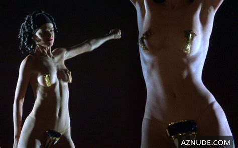 SANDRA BERNHARD Nude - AZNude
