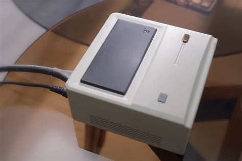 This adorable retro Mac would be perfect if it didn’t run Windows ...